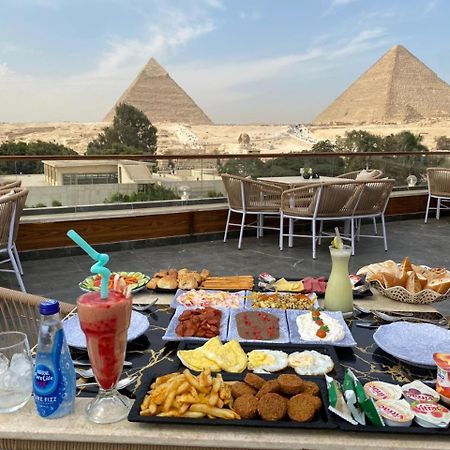 Kafret el-Gabal Shadow Pyramids Suites And Jacuzzi מראה חיצוני תמונה