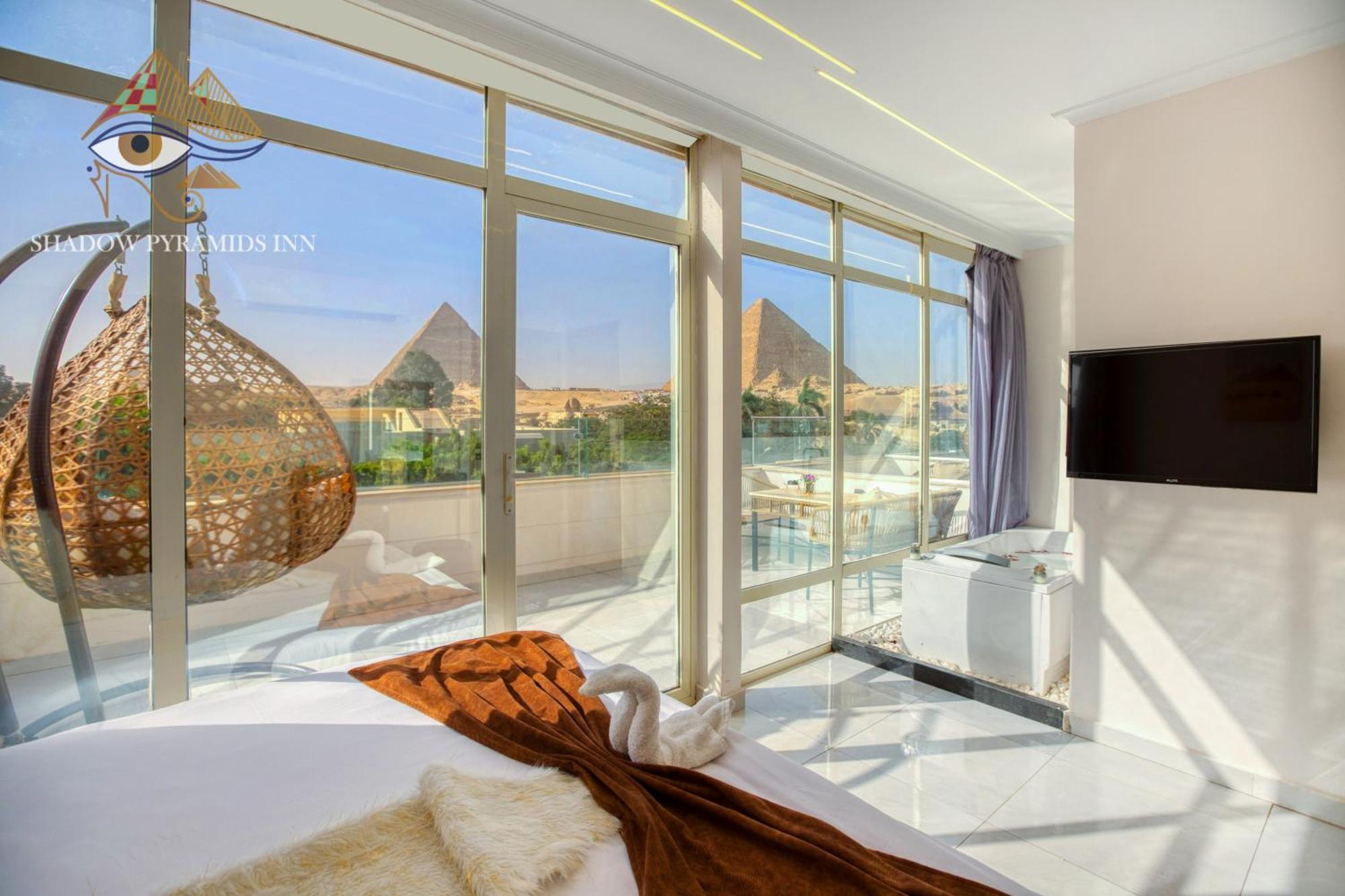 Kafret el-Gabal Shadow Pyramids Suites And Jacuzzi מראה חיצוני תמונה