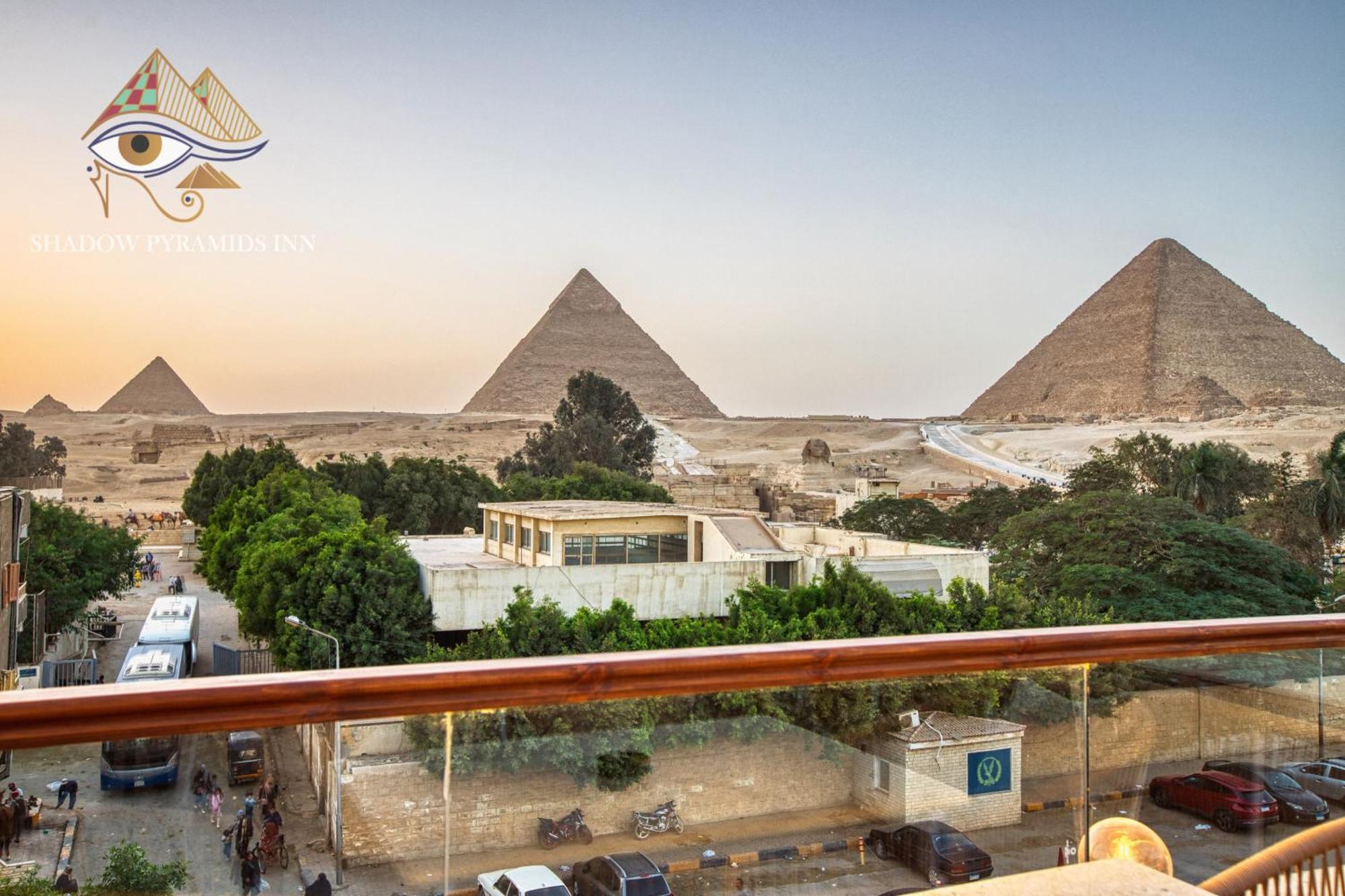Kafret el-Gabal Shadow Pyramids Suites And Jacuzzi מראה חיצוני תמונה